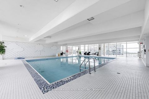 Photo 18 at 110 - 628 Fleet Street, Niagara, Toronto