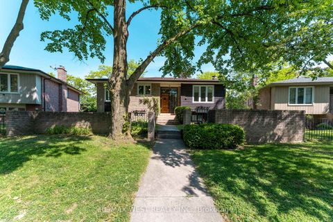 Photo 1 at H55 - 55 Guildcrest Drive, Guildwood, Toronto