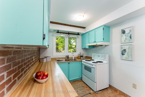 Photo 8 at H55 - 55 Guildcrest Drive, Guildwood, Toronto