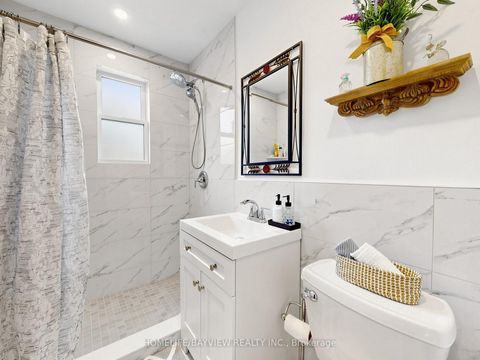 Photo 21 at 10 Woolton Crescent, Amesbury, Toronto