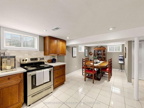 Photo 30 at 10 Woolton Crescent, Amesbury, Toronto