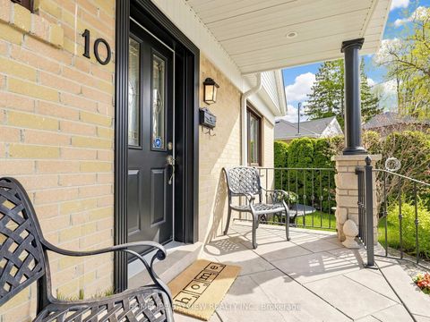 Photo 38 at 10 Woolton Crescent, Amesbury, Toronto