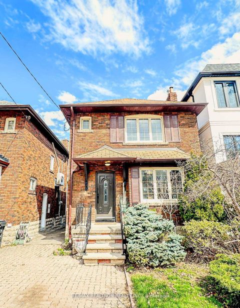Photo 2 at 372 St Germain Avenue, Lawrence Park North, Toronto