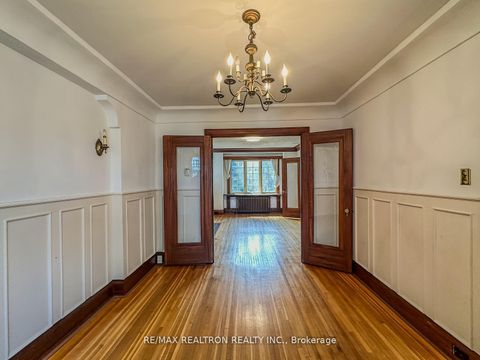 Photo 13 at 372 St Germain Avenue, Lawrence Park North, Toronto