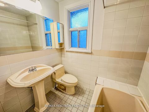 Photo 19 at 372 St Germain Avenue, Lawrence Park North, Toronto
