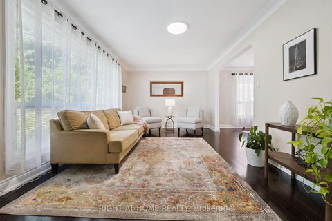 Photo 4 at 33 South Kingsway, Swansea, Toronto
