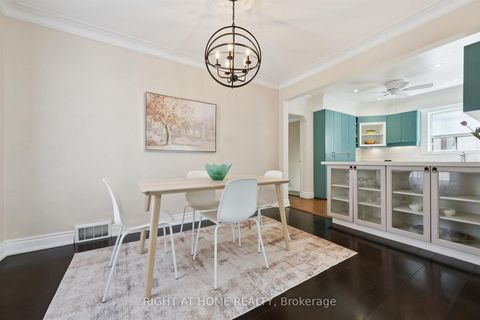Photo 8 at 33 South Kingsway, Swansea, Toronto