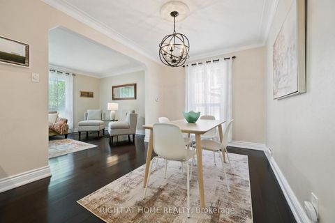 Photo 9 at 33 South Kingsway, Swansea, Toronto