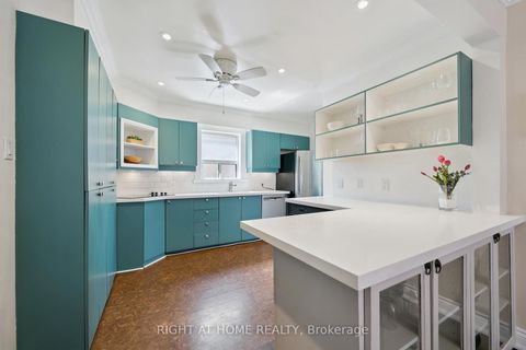 Photo 10 at 33 South Kingsway, Swansea, Toronto