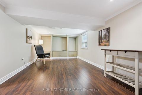 Photo 21 at 33 South Kingsway, Swansea, Toronto