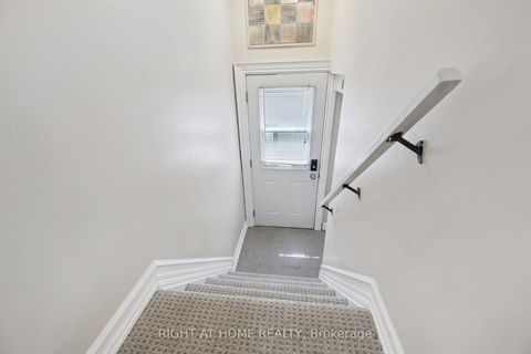 Photo 28 at 33 South Kingsway, Swansea, Toronto