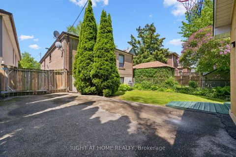 Photo 30 at 33 South Kingsway, Swansea, Toronto