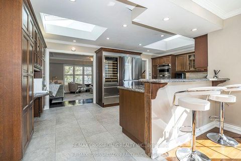 Photo 16 at 3 Wythenshawe Wood, Guildwood, Toronto