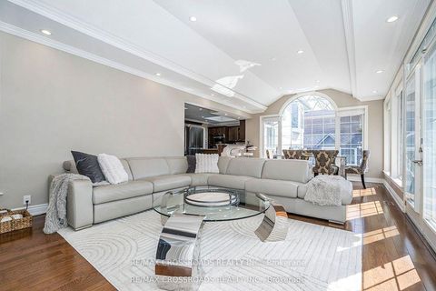 Photo 19 at 3 Wythenshawe Wood, Guildwood, Toronto