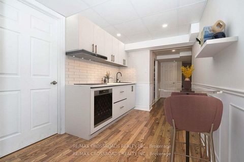Photo 33 at 3 Wythenshawe Wood, Guildwood, Toronto