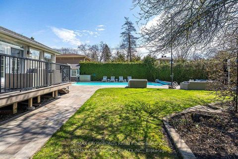 Photo 39 at 3 Wythenshawe Wood, Guildwood, Toronto