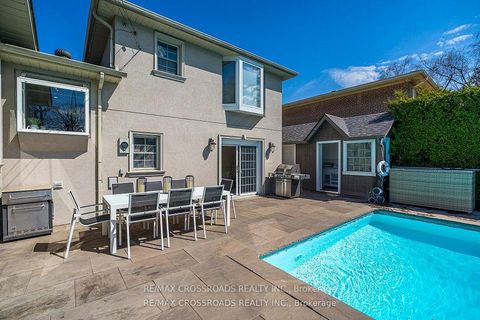 Photo 40 at 3 Wythenshawe Wood, Guildwood, Toronto