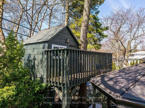 Photo 43 at 3 Wythenshawe Wood, Guildwood, Toronto