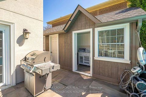 Photo 44 at 3 Wythenshawe Wood, Guildwood, Toronto