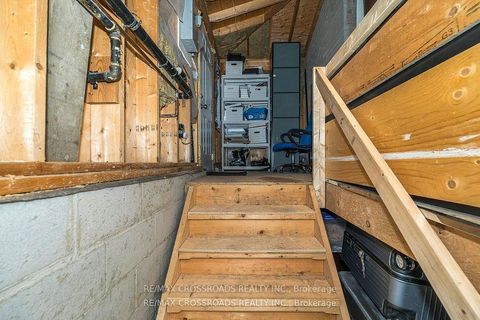 Photo 47 at 3 Wythenshawe Wood, Guildwood, Toronto