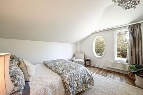 Photo 34 at 111 Glenview Avenue, Lawrence Park South, Toronto