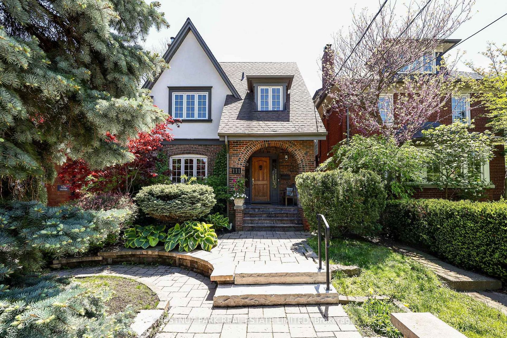 111 Glenview Avenue, Lawrence Park South, Toronto 
