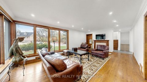 Photo 5 at 54 Plymbridge Road, York Mills, Toronto