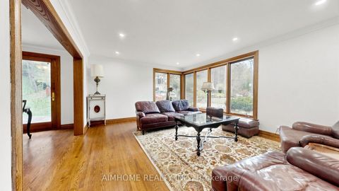 Photo 7 at 54 Plymbridge Road, York Mills, Toronto