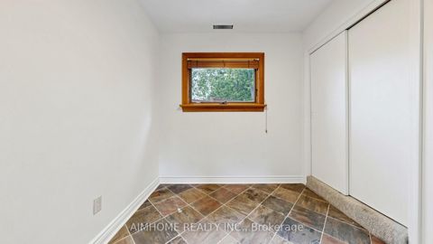Photo 26 at 54 Plymbridge Road, York Mills, Toronto