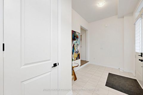 Photo 2 at 105 Halldorson Avenue, Bayview Northeast, Aurora