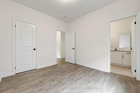 Photo 41 at 105 Halldorson Avenue, Bayview Northeast, Aurora