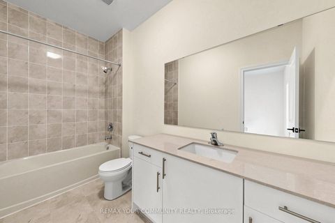 Photo 42 at 105 Halldorson Avenue, Bayview Northeast, Aurora