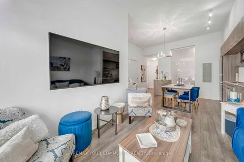 Photo 6 at 112 - 4800 Highway 7 Road, East Woodbridge, Vaughan
