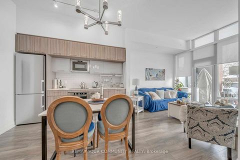 Photo 7 at 112 - 4800 Highway 7 Road, East Woodbridge, Vaughan