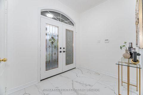 Photo 3 at 24 Futura Avenue, Rouge Woods, Richmond Hill