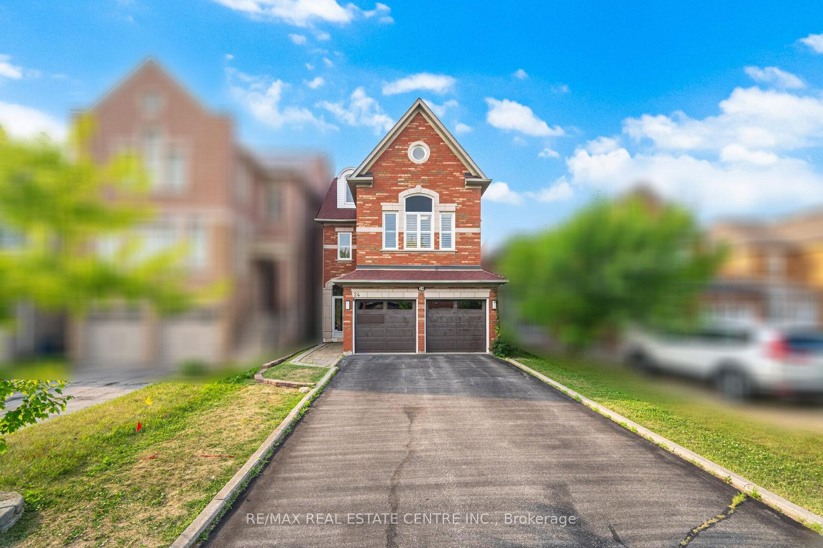 24 Futura Avenue, Rouge Woods, Richmond Hill photo number 2