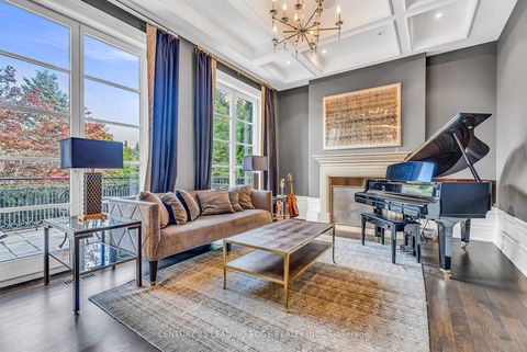 Photo 5 at 2 Nightfall Court, Kleinburg, Vaughan