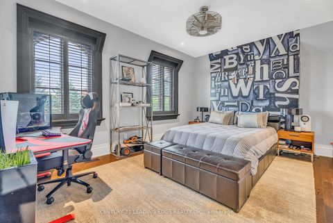 Photo 22 at 2 Nightfall Court, Kleinburg, Vaughan