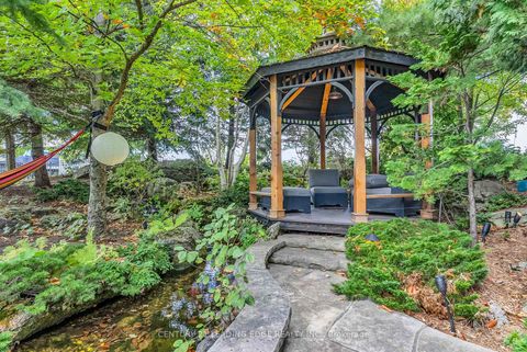 Photo 46 at 2 Nightfall Court, Kleinburg, Vaughan