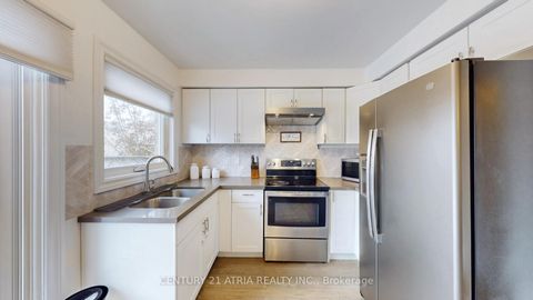 Photo 12 at 1166 Oriole Crescent, Alcona, Innisfil