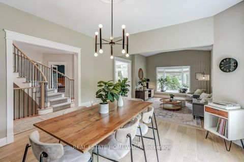 Photo 10 at 98 Woodview Drive, Rougemount, Pickering