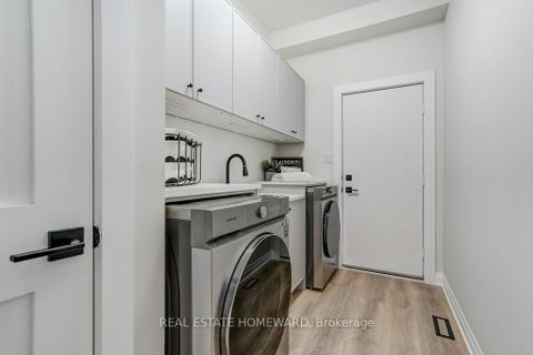 Photo 22 at 98 Woodview Drive, Rougemount, Pickering