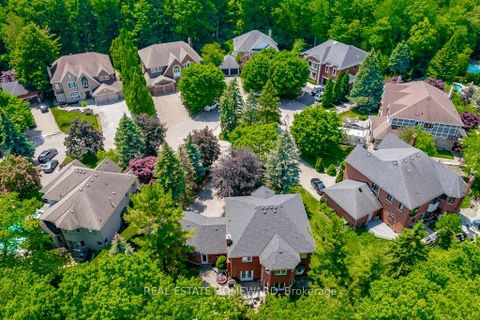 Photo 40 at 98 Woodview Drive, Rougemount, Pickering