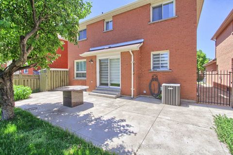 Photo 45 at 11 Zucchet Court, East Woodbridge, Vaughan