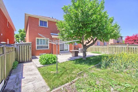 Photo 46 at 11 Zucchet Court, East Woodbridge, Vaughan