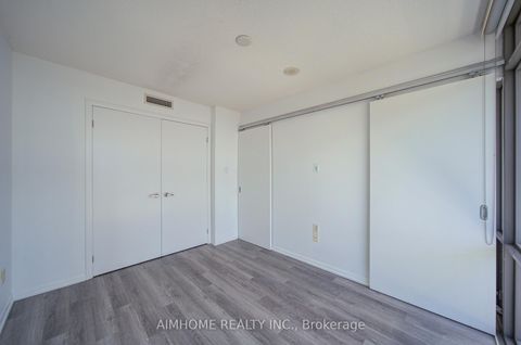 Photo 21 at 1604 - 38 Grenville Street, Bay Street Corridor, Toronto