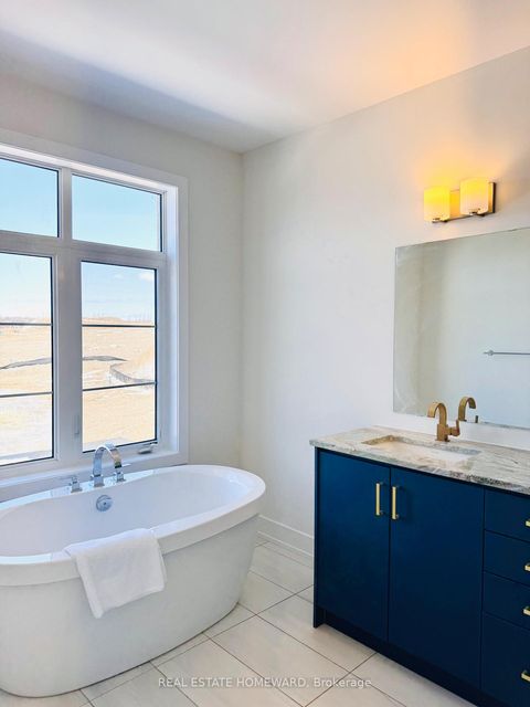 Photo 14 at 960 Lockie Drive, Kedron, Oshawa
