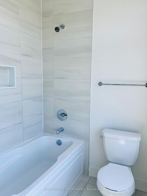 Photo 19 at 960 Lockie Drive, Kedron, Oshawa