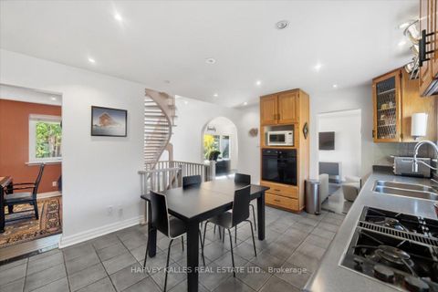 Photo 16 at 72 Walmer Road, North Richvale, Richmond Hill
