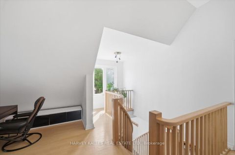 Photo 19 at 72 Walmer Road, North Richvale, Richmond Hill
